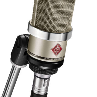 Neumann TLM 102
